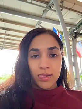 Snapshot of CuteeRose chatting on June 2026 05:55:02 PM CuteeRose online show from June 2026 05:55:02 PM