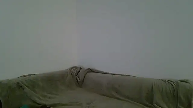 Snapshot of cderikabitche chatting on January 2025 08:44:01 PM cderikabitche online show from January 2025 08:44:01 PM