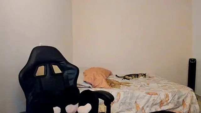 nina pons online show from April 2026 12:11:02 AM