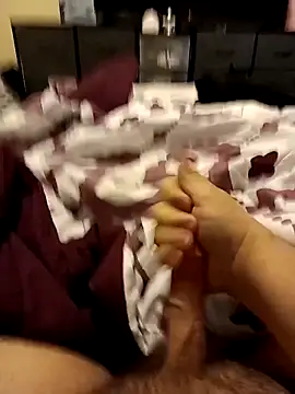 Snapshot of guy454518 chatting on November 2025 01:35:02 PM guy454518 online show from November 2025 01:35:02 PM