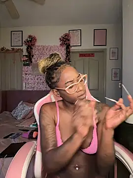 VixenCapri online show from December 2024 12:33:01 AM