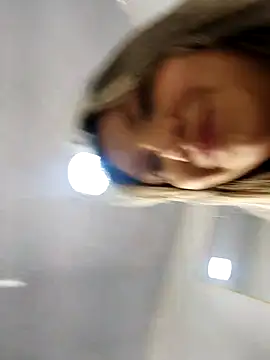 valeriahunter1 online show from February 2026 10:39:01 PM