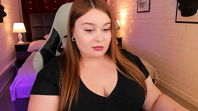 Snapshot of KimberlyMaran chatting on January 2025 12:04:02 PM KimberlyMaran online show from January 2025 12:04:02 PM