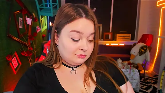 Snapshot of KimberlyMaran chatting on February 2025 03:17:02 PM KimberlyMaran online show from February 2025 03:17:02 PM