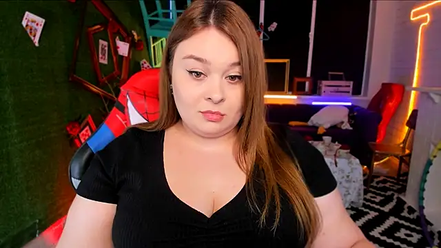 Snapshot of KimberlyMaran chatting on February 2025 03:27:01 PM KimberlyMaran online show from February 2025 03:27:01 PM