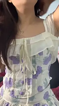 Snapshot of Hoanami chatting on March 2025 10:32:02 AM Hoanami online show from March 2025 10:32:02 AM