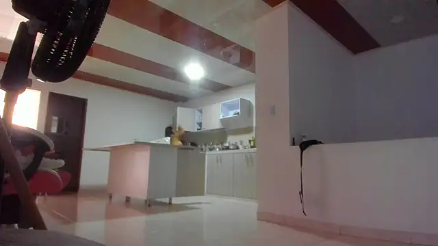 Snapshot of tatiana_big_ass_boobs chatting on February 2025 03:47:01 PM tatiana big ass boobs online show from February 2025 03:47:01 PM