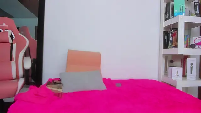 Snapshot of tatiana_big_ass_boobs chatting on March 2025 06:23:02 PM tatiana big ass boobs online show from March 2025 06:23:02 PM