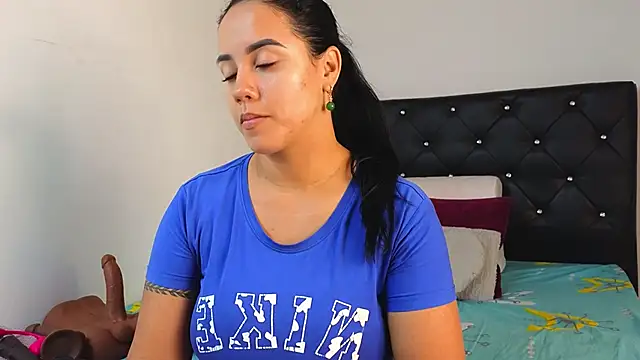 Snapshot of tatiana_big_ass_boobs chatting on November 2025 06:19:02 PM tatiana big ass boobs online show from November 2025 06:19:02 PM