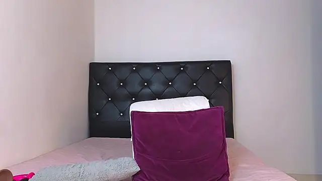 Snapshot of tatiana_big_ass_boobs chatting on December 2025 05:08:02 PM tatiana big ass boobs online show from December 2025 05:08:02 PM