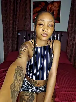 Candiey001 online show from December 2024 08:37:01 PM