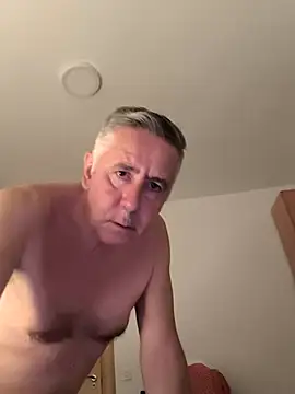 parejamlga58 online show from October 2025 08:19:01 PM