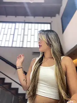 Snapshot of Emilia_Bakerr chatting on January 2025 09:31:02 PM Emilia Bakerr online show from January 2025 09:31:02 PM