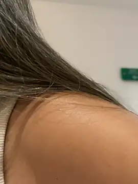 Snapshot of Emilia_Bakerr chatting on March 2025 05:28:02 PM Emilia Bakerr online show from March 2025 05:28:02 PM