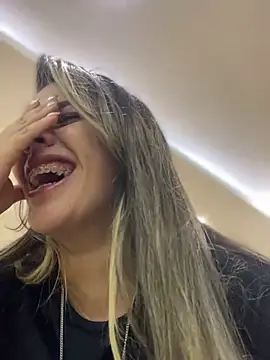 Snapshot of Emilia_Bakerr chatting on March 2025 09:35:01 PM Emilia Bakerr online show from March 2025 09:35:01 PM