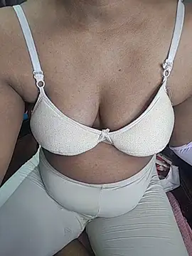 Snapshot of Telugu_ammayi_pooja chatting on May 2026 05:42:04 PM Telugu ammayi pooja online show from May 2026 05:42:04 PM