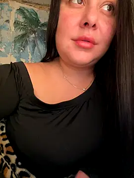 DaisyStreet online show from November 2025 11:41:01 PM