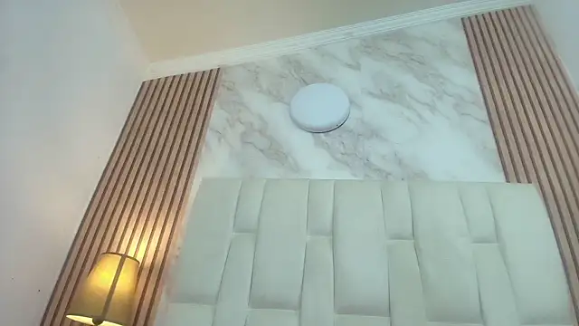 Hannagarces online show from September 2025 12:49:01 PM