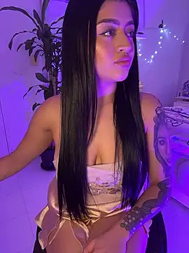 lucianaroy online show from January 2026 05:01:01 AM