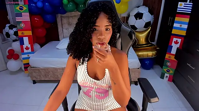 lia 16 online show from June 2026 11:03:02 AM
