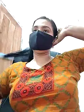 Ritusri Dotta online show from February 2025 04:04:01 AM