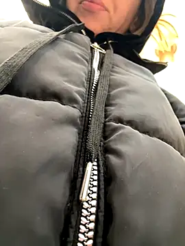 LikaCat online show from October 2025 03:59:02 AM