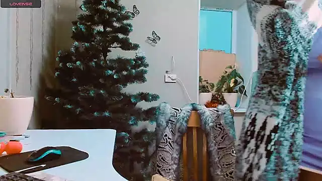 RosaJil online show from December 2024 02:27:01 PM