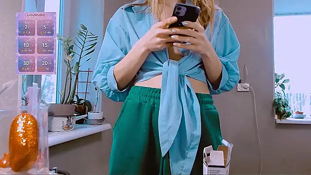 RosaJil online show from February 2026 01:18:02 PM