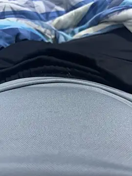 boythichcu69 online show from November 2025 02:27:01 PM