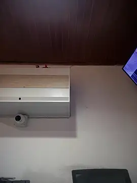 Snapshot of MarianaBenz chatting on February 2026 12:15:01 AM MarianaBenz online show from February 2026 12:15:01 AM