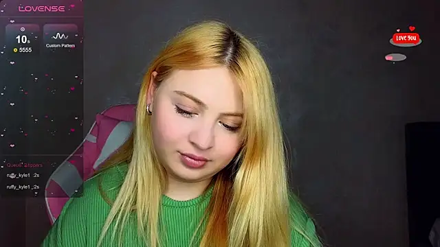 shy blondiee online show from March 2025 11:39:02 PM