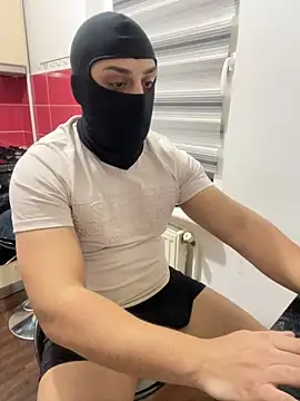 marianmin online show from January 2026 07:23:01 PM