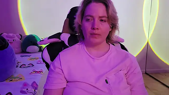 InternetFairy XO online show from January 2025 09:16:02 AM