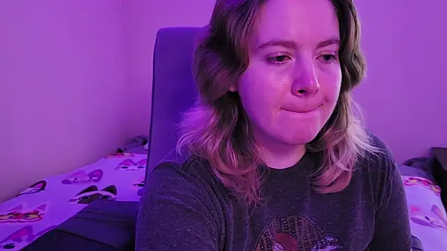 InternetFairy XO online show from October 2025 08:53:01 AM