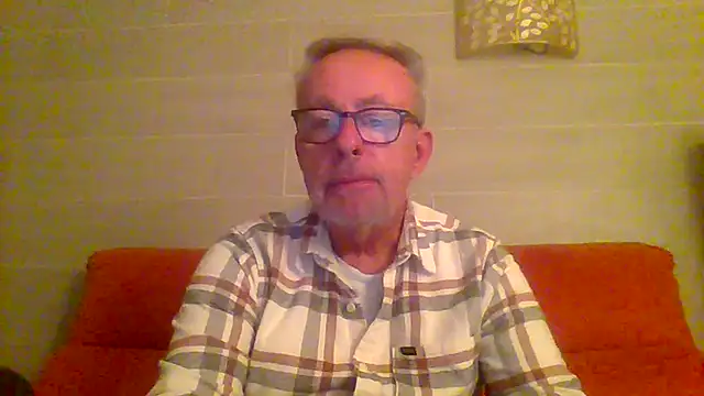 tuggy59 online show from February 2026 05:33:02 AM