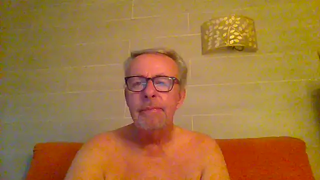 tuggy59 online show from June 2026 05:01:02 AM