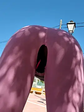 Jeniffer Jarvis online show from February 2025 12:43:02 PM