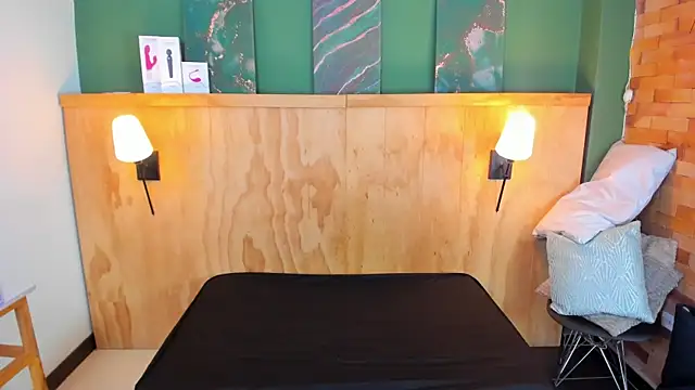 taylor bennet online show from March 2025 12:14:02 PM