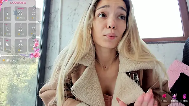 Snapshot of Sassy_Teen chatting on February 2025 08:27:02 AM Sassy Teen online show from February 2025 08:27:02 AM