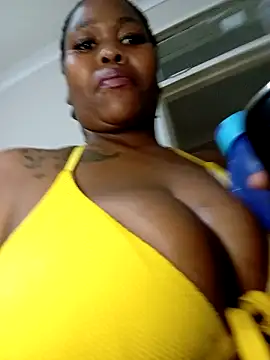 Real1SweetQueen online show from December 2025 07:58:02 AM