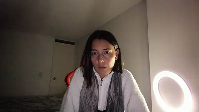 zoe jeane beker online show from December 2024 11:13:02 PM