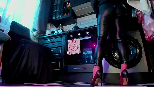 Snapshot of astarrot chatting on March 2025 07:51:02 AM astarrot online show from March 2025 07:51:02 AM