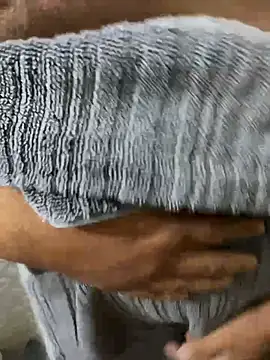 Enrrique30 online show from December 2024 10:57:02 PM