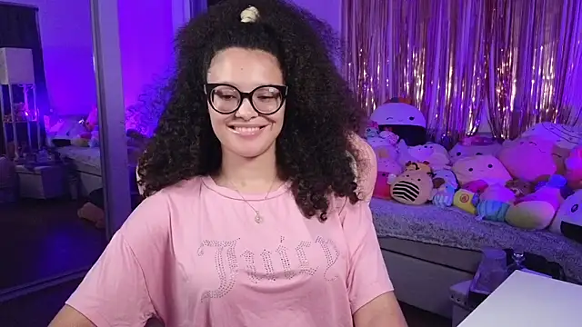 Snapshot of princessamberxo chatting on May 2026 07:26:01 AM princessamberxo online show from May 2026 07:26:01 AM