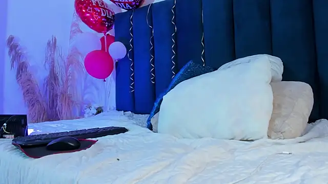 Anette  online show from February 2026 08:06:01 PM