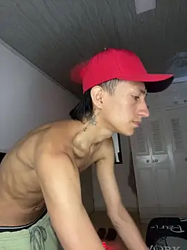 DereckCooperr online show from February 2026 01:04:02 AM