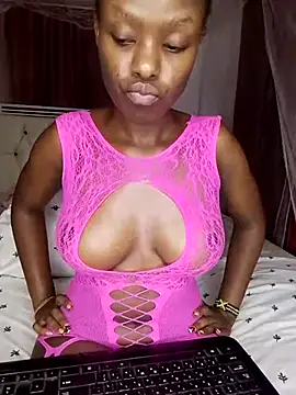 Snapshot of bebygirl143s chatting on March 2026 09:28:01 PM bebygirl143s online show from March 2026 09:28:01 PM