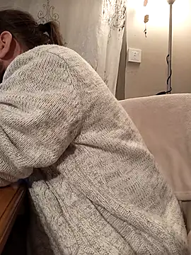 teekoine1 online show from October 2025 09:28:02 PM