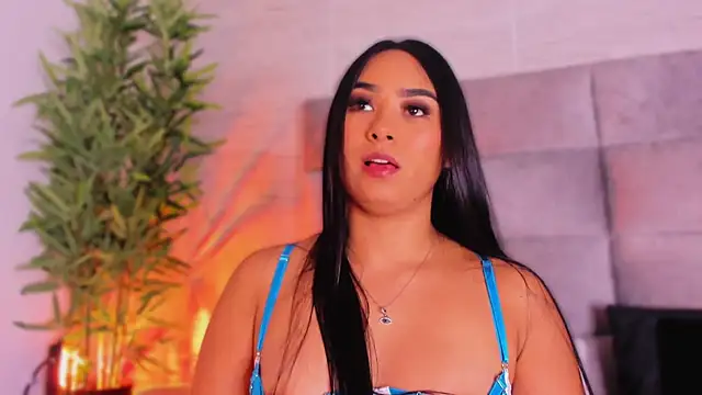 mia crawford online show from March 2025 11:39:02 AM