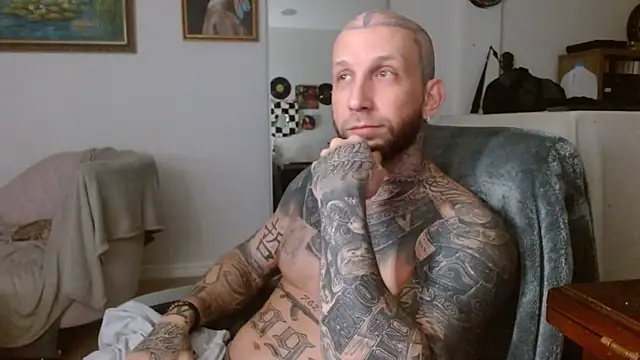 bobbybacala91 online show from September 2025 11:32:02 AM